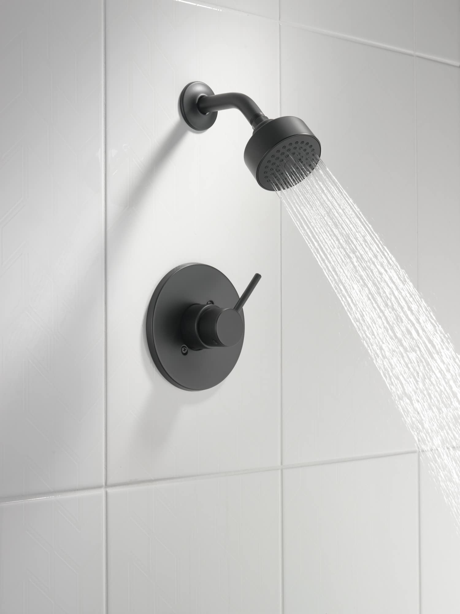 Delta Faucet Modern 14 Series Matte Black Shower Faucet, Delta Shower Trim Kit with Single-Spray Touch-Clean Black Shower Head, Matte Black T14259-BL-PP (Valve Not Included)