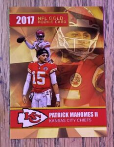 patrick mahomes ii 2017 nfl gold rookie gems card rc kansas city chiefs