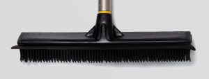 universal 3 in 1 broom, pet hair remover silver and black
