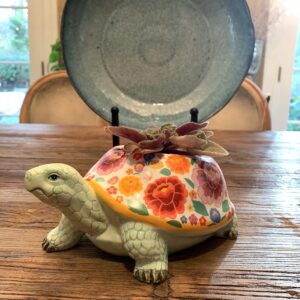 Streamline Imagined Turtle Planter