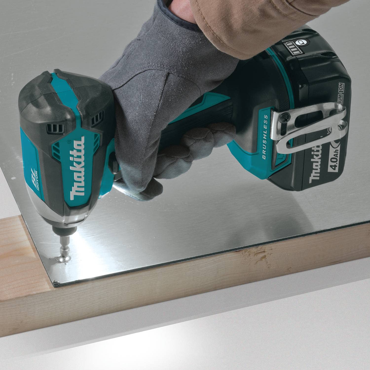 Makita XDT13SM1 18V LXT® Lithium-Ion Brushless Cordless Impact Driver Kit (4.0Ah)