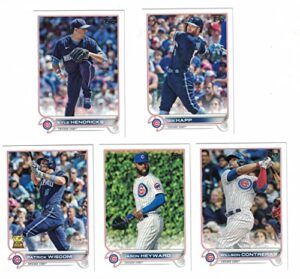 chicago cubs / 2022 topps baseball team set (series 1 and 2) with (17) cards. plus 2021 topps cubs baseball team set (series 1 and 2) with (22) cards. ***includes (3) additional bonus cards of ryne sandberg, mark grace and jason heyward***