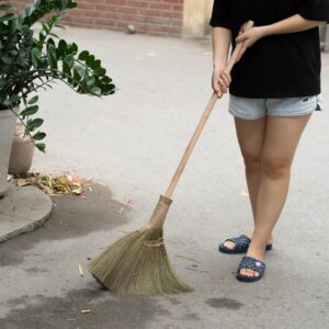 TTS For Home Handmade Whisk Sweeping Broom - Vietnamese Straw Soft Broom - Broom Decorative