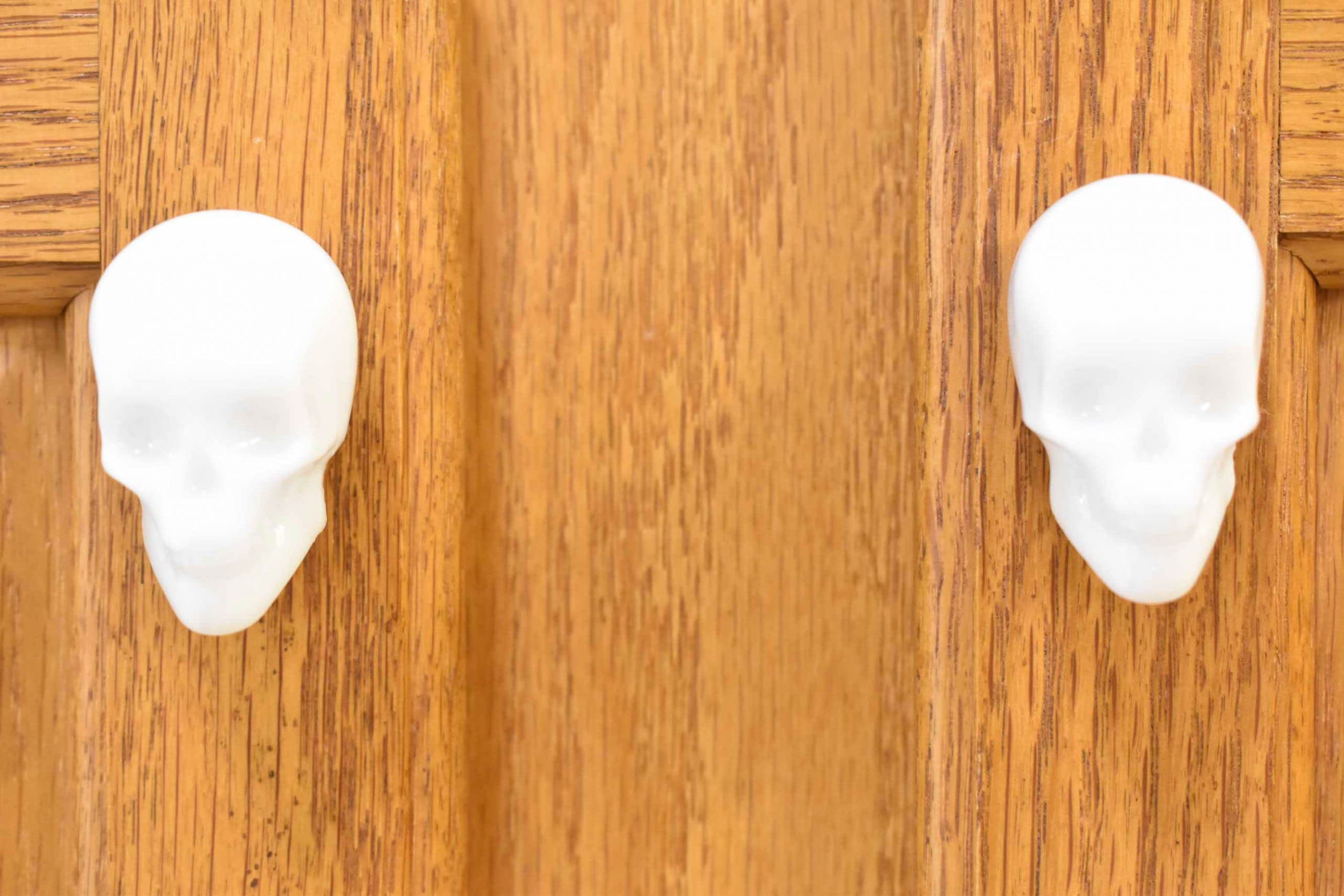 White Skull Door Knobs Drawer Knobs (Set of 2)