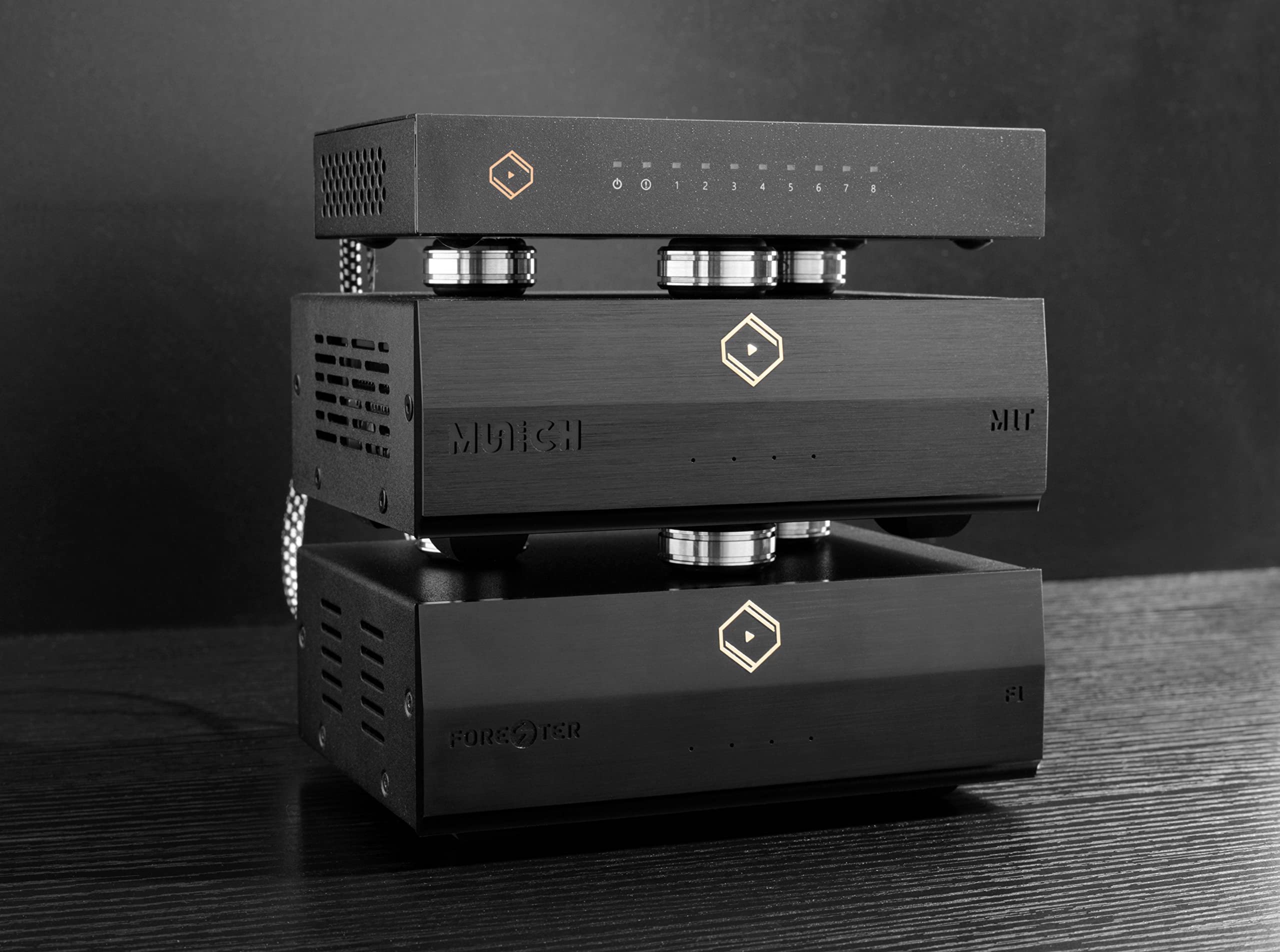 Silent Angel | Munich M1T | 4GB | HiFi Media Transporter (M1T-4GB), Black (M1T-4GB-US)