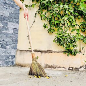 TTS For Home Handmade Whisk Sweeping Broom - Vietnamese Straw Soft Broom for Indoor or Outdoor Sweeping - Broom Decorative 11.81" Width,39" Length