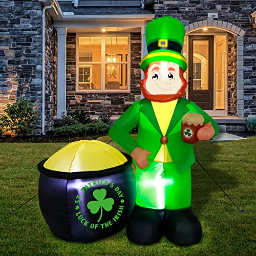 GUDELAK 6FT St Patricks Day Inflatables Outdoor Decorations, Inflatable Leprechaun with Gold Pot and Holding Beer in Hand with Build-in LEDs Lights for Indoor Outdoor Lawn Yard St Patricks Day Decor