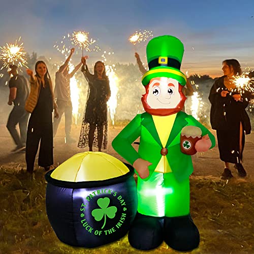 GUDELAK 6FT St Patricks Day Inflatables Outdoor Decorations, Inflatable Leprechaun with Gold Pot and Holding Beer in Hand with Build-in LEDs Lights for Indoor Outdoor Lawn Yard St Patricks Day Decor