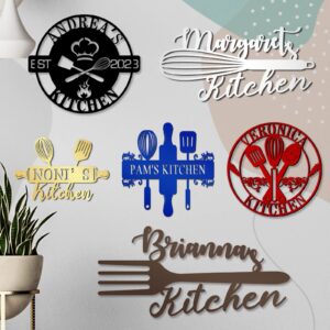 Personalized Metal Name Signs for Kitchen, Custom Family Last Name for Home Decor, Metal Wall Art, Customize Kitchen Plaque Decor for Dining Room, Gifts for Mom, Mother's Gift