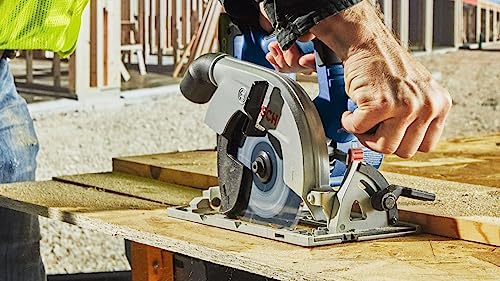 BOSCH GKS18V-22B25 18V Brushless Blade-Right 6-1/2 In. Circular Saw Kit with (2) CORE18V 4 Ah Advanced Power Batteries