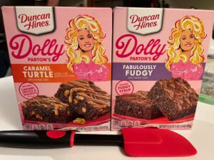 duncan hines dolly parton brownie bundle with spatula