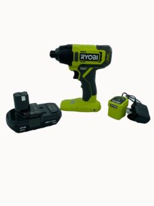 ryobi 18v one+ drill/driver & impact driver kit with 1.5 ah battery and charger -pcl1105k1