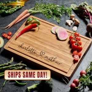 Personalized Wood Engraved Cutting Board - Customized Chopping Block - Unique Present for Wedding, Anniversary, Housewarming, Birthday, Holiday Gift Idea For Friends, Family, Mom, Dad.