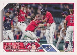 2023 topps #271 cleveland guardians nm-mt team card baseball trading card