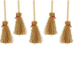 20pcs mini straw brooms with red ropes miniature artificial broom halloween straw craft decoration for costume cosplay halloween party decorative accessory hangings decorations