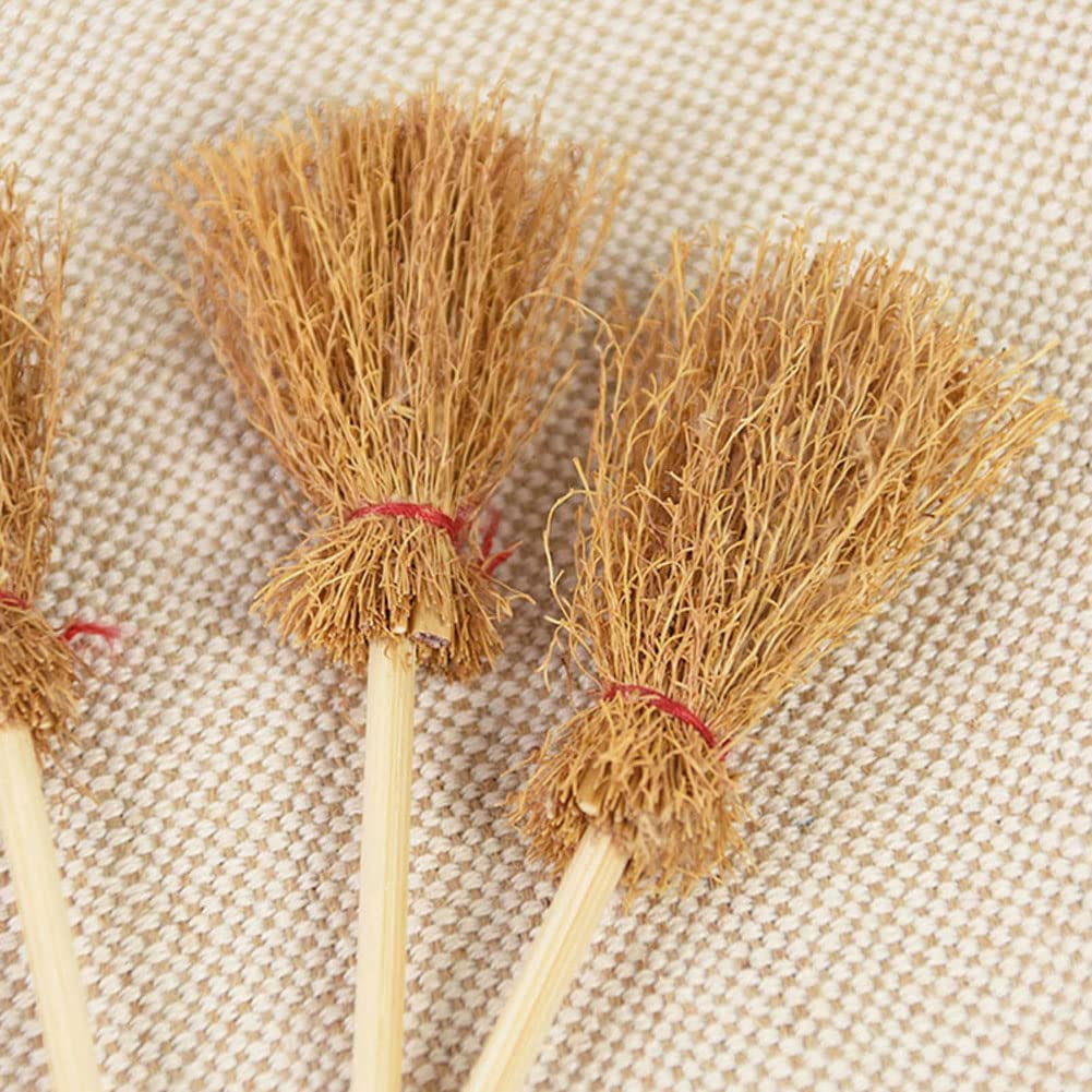 20pcs Mini Straw Brooms with Red Ropes Miniature Artificial Broom Halloween Straw Craft Decoration for Costume Cosplay Halloween Party Decorative Accessory Hangings Decorations