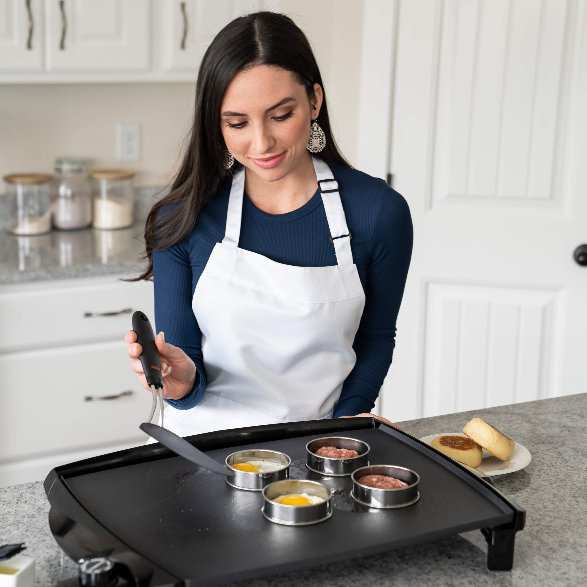 Oleex English Muffin Ring Set! 6 Muffin Rings with Dough Scraper! Multipurpose Stainless Steel Ring Set. Circle Egg Ring, Cooking Rings, Pancake, Crumpet Rings, Brioche Molds, Tart Ring.