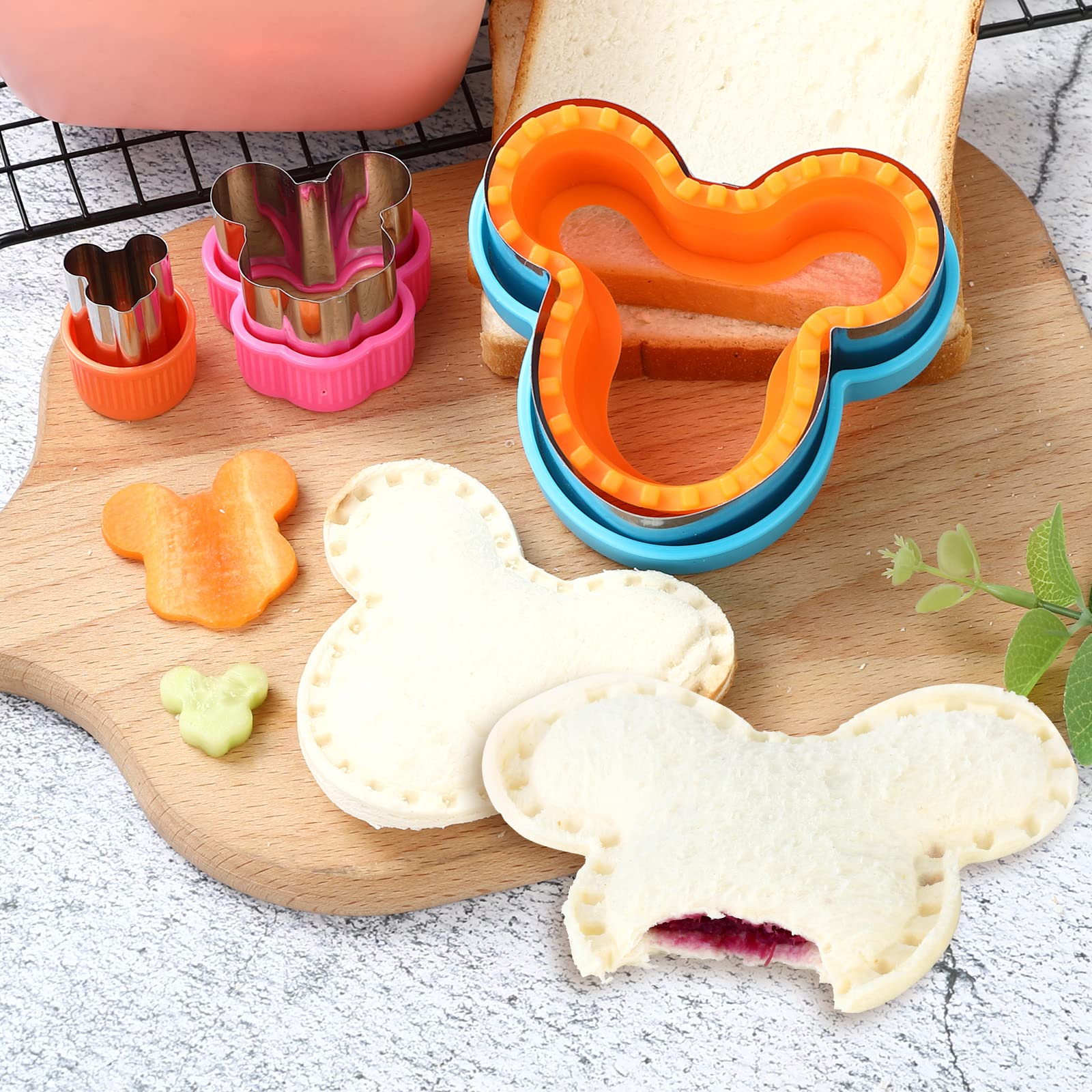 Sandwich Cutter and Sealer Set Cookie Cutters Vegetable Fruit Cutter Sandwich Cutter Cookie Stamps Mold Baking Supplement