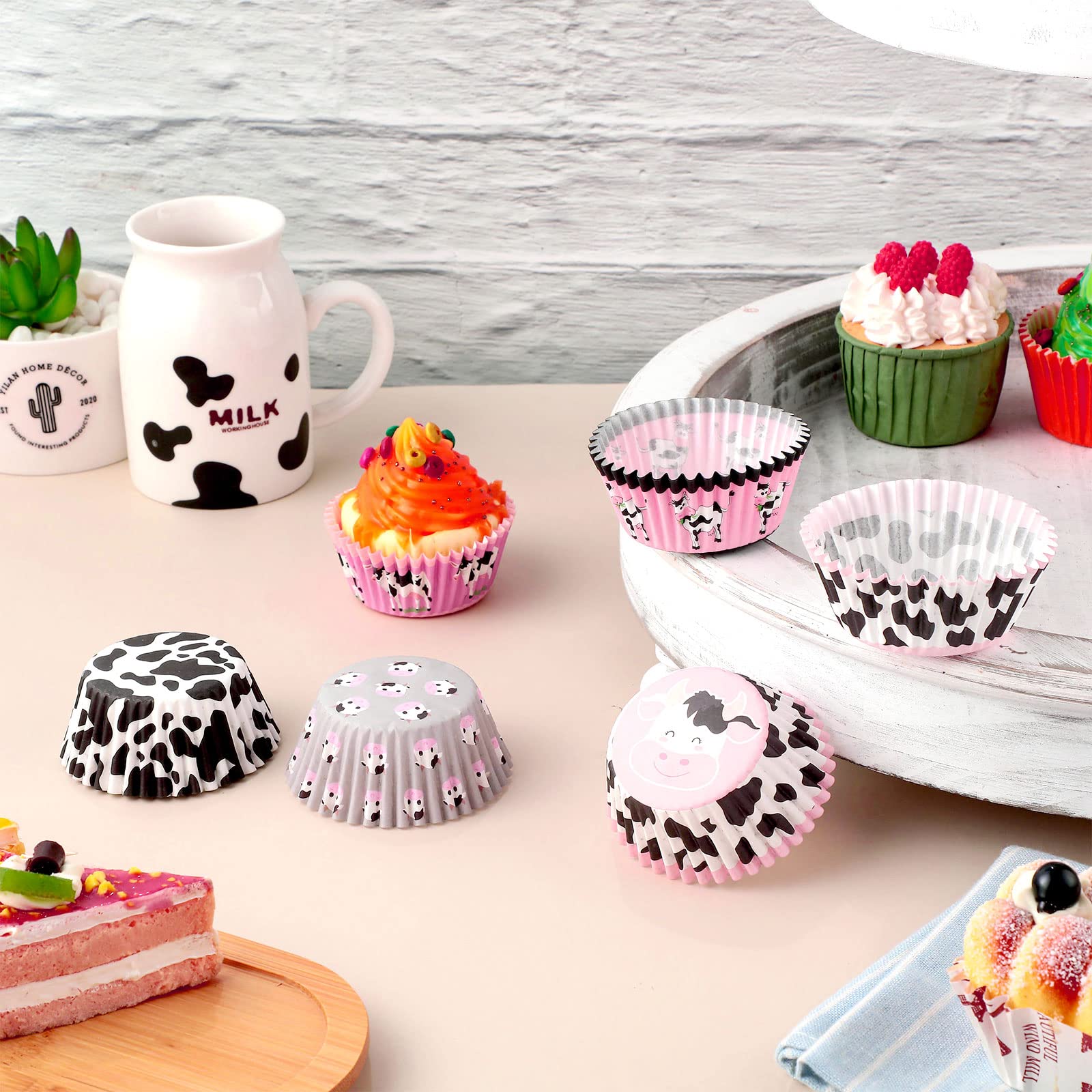 600 Pieces Cow Print Cupcake Liners Cow Animal Paper Muffin Cupcake Wrappers Baking Cups Cases Holders for Wedding, Farm themed Birthday, Party, Baby Shower Boy Girl