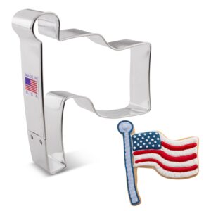 flag cookie cutter 4.75" made in usa by ann clark