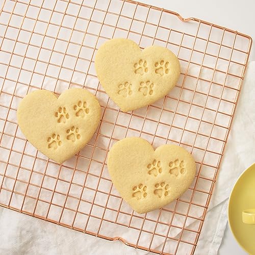 Heart Paw Prints cookie cutter, 1 piece - Bakerlogy