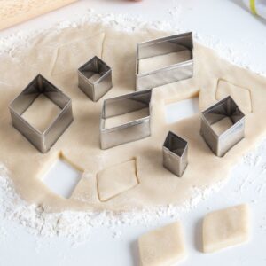 Fox Run 3612 Run Diamond Cookie cutters, 4 x 4 x 0.25 inches, Metallic