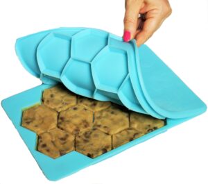the smart cookie innovative cookie cutter and freezer container