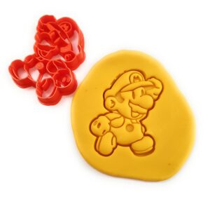t3d cookie cutters inspired by mario bros cookie cutter, suitable for cakes biscuit and fondant cookie mold for homemade treats, 3.54'' x 2.63'' x 0.55''