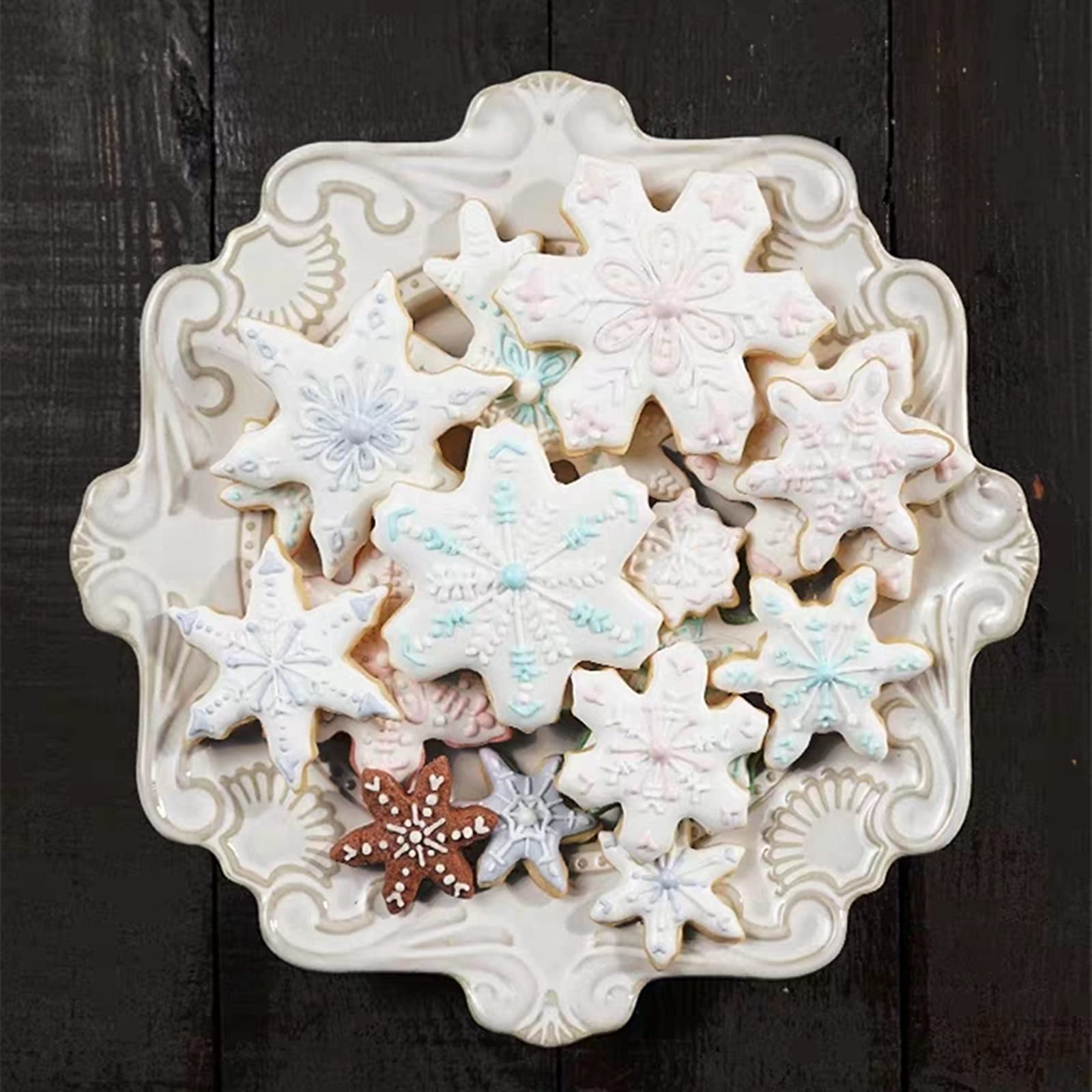 Snowflake Cookie Cutter Set of 10 pcs, Stainless Steel Snowflake Shaped Christmas Cookie Cutters Fondant Baking Molds