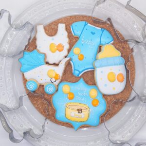 5 pieces baby shower cookie cutters,cute shapes of onesie, bib, plaque/frame,baby bottle, baby carriage for baby showers, reveal parties with receipe book