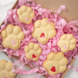 Set of 2 Cute Paw cookie cutters (Small and Large size), 2 pieces - Bakerlogy