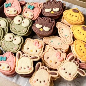 Mini Anime Cookie Cutter Set, 8 Piece Cartoon Stamped Embossed Molds for Baking Cupcake Pancake Apple Pie Pastry, Suitable for Gingerbread Frosting Decoration