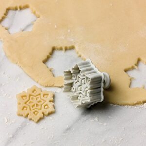 Fox Run Intricate Assorted Winter Snowflake Pastry/Cookie/Pie/Fondant 2" Stamper and Cutters 2", Set of 4, Multi-Color