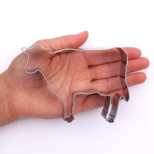 Cow Farm Animal Cookie Cutter, Premium Food-Grade Stainless Steel, Dishwasher Safe (Cow)