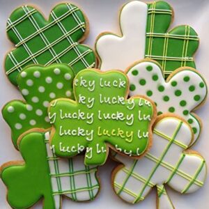 Clover Cookie Cutter Set, 4-Piece Patrick's Day Shamrock Cookie Cutter Set, Irish Holiday Party Supplies4'', 3.2'', 1.85'', 1.3''