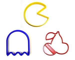 inspired by pacman video arcade game characters set of 3 cookie cutters made in usa pr1074