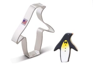 penguin cookie cutter 5"
