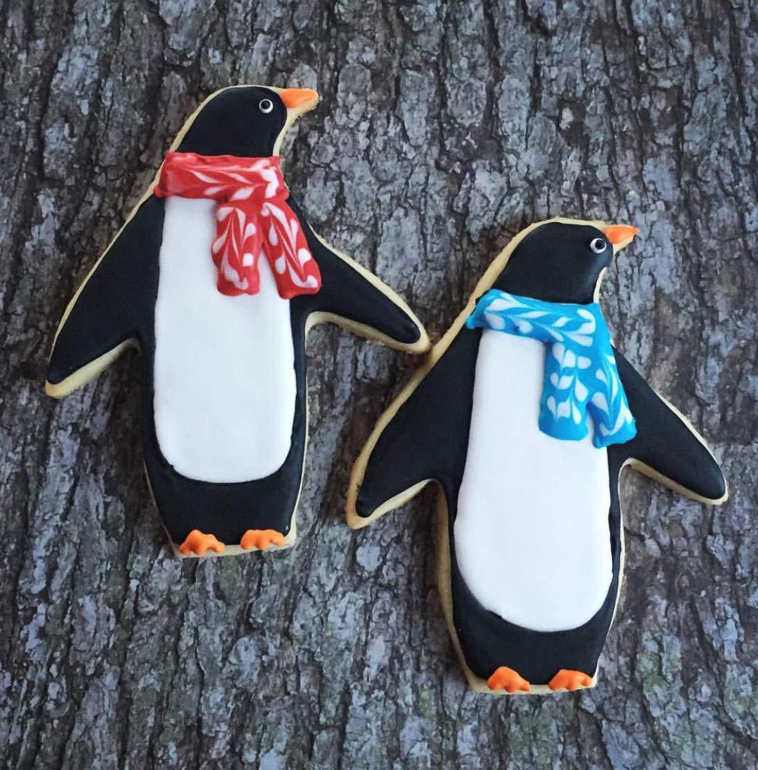 Penguin Cookie Cutter 5"