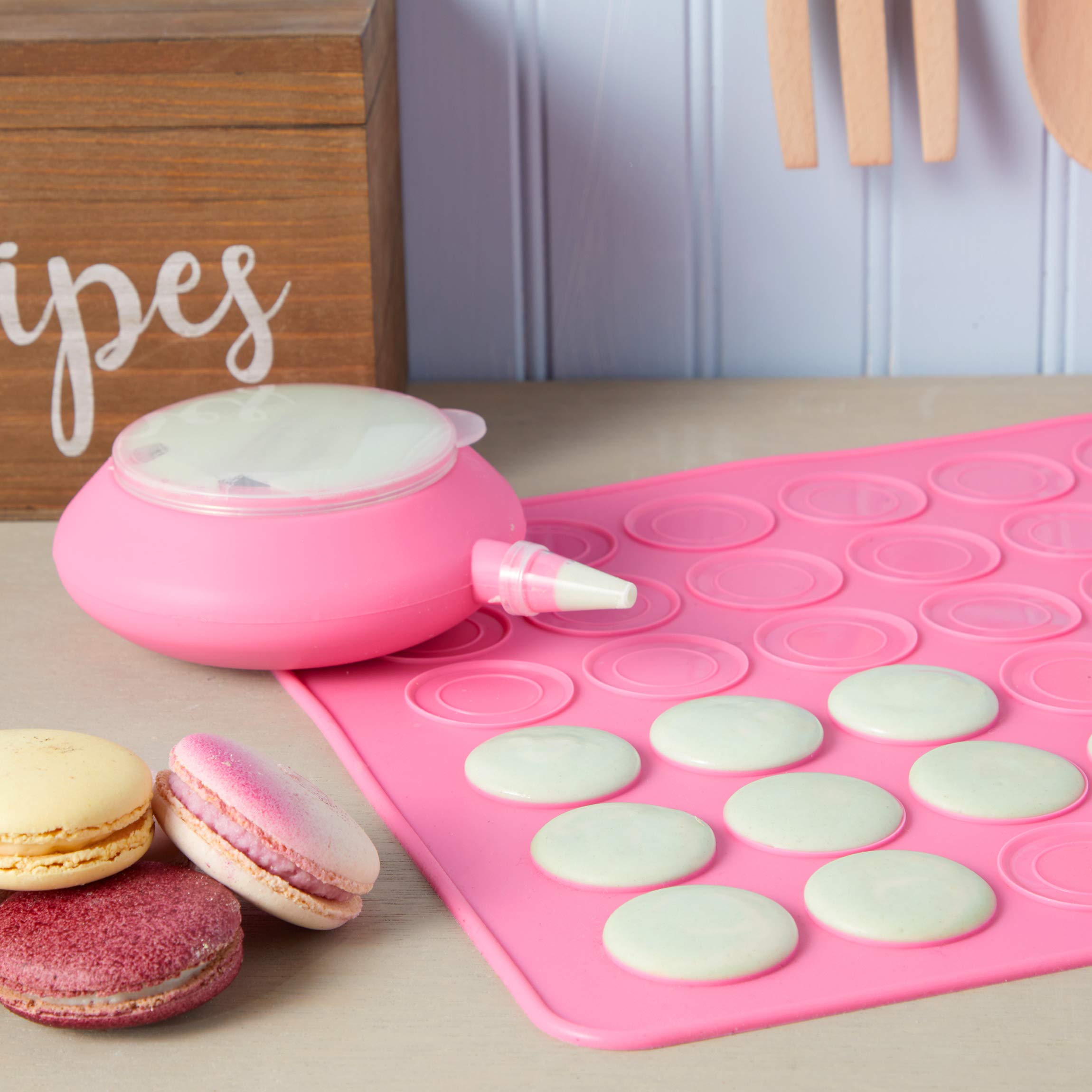 Macaron Baking Kit with Pink Silicone Mat Cookie Sheet, Piping Pot, 5 Nozzle Tips (7-Piece Set)