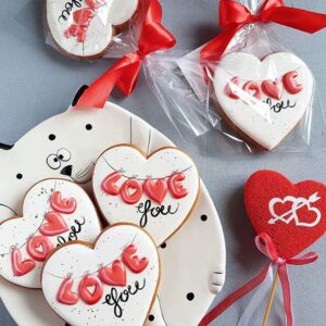 Heart Cookie Cutter Set - 5 Piece - 4", 3 2/5", 2 3/4", 2 1/5", 1 5/8", Heart Shaped Biscuit Cutters