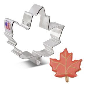 maple leaf cookie cutter 3.25" made in usa by ann clark