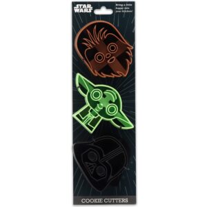 star wars cookie cutter set for kitchen - featuring chewbacca, yoda and darth vader cookie cutters