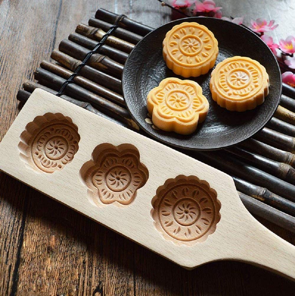 MoonCake Mold Chinese Traditional Mid-autumn Festival Moon Cake Mold 3 Flower Shape Wooden Handmade Baking Mold for Muffin Mooncake Cookie Biscuit Chocolate Pumpkin Pie