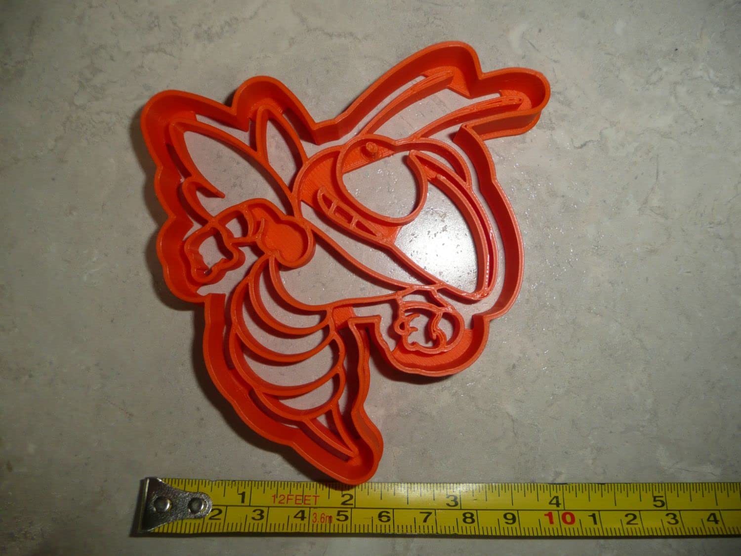 YELLOWJACKET WASP STINGING BEE DETAILED COOKIE CUTTER MADE IN USA PR4607