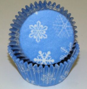 snowflake cupcake liners baking cups standard size 50 count frozen party