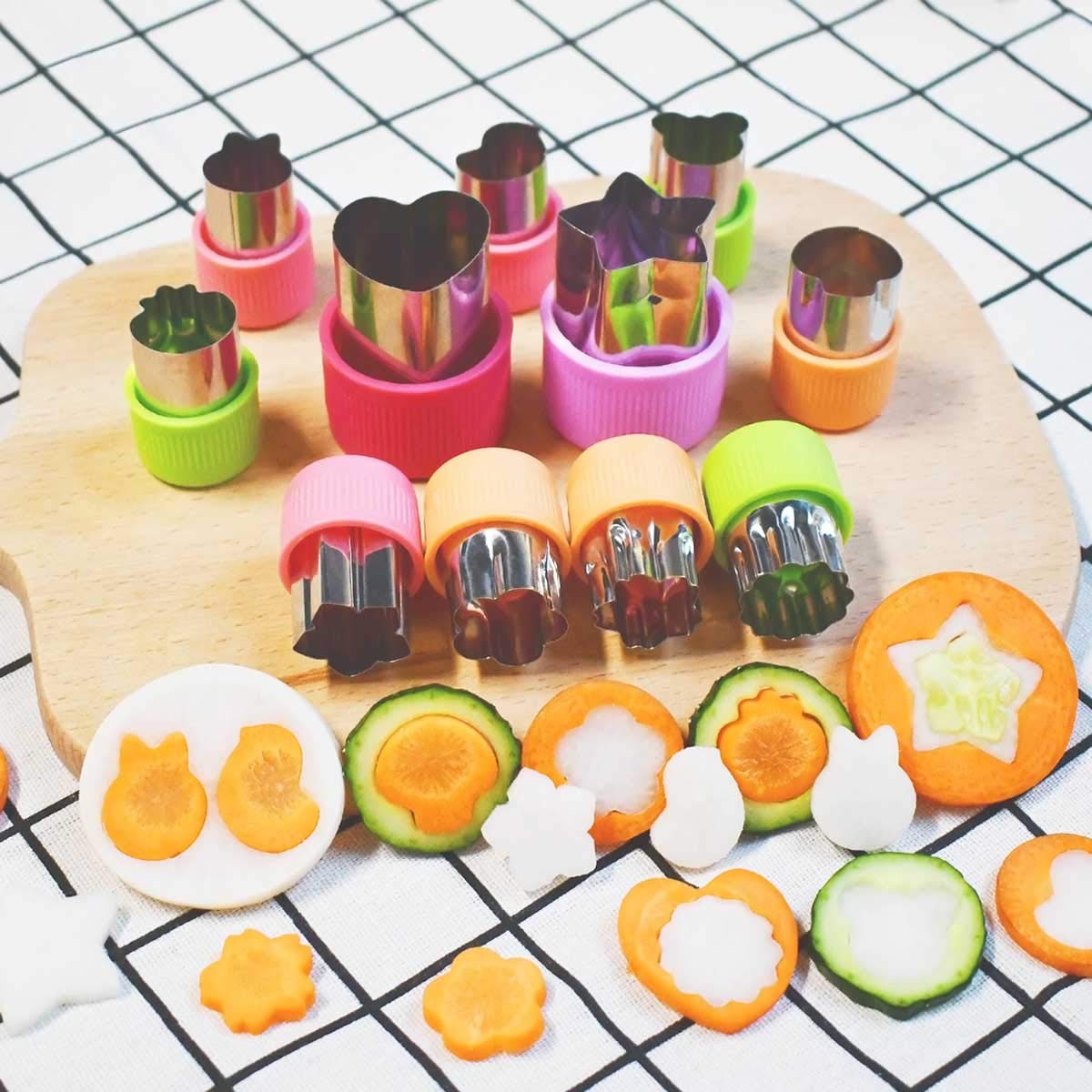 11Pcs Vegetable Cutter Shapes Set Mini Cookie & Fruit & Pie Stamps Mold Stainless Steel Mini Cookie Cutters Mini Food Cutters for Kids Baking and Food Supplement Tools Accessories Christmas Gift
