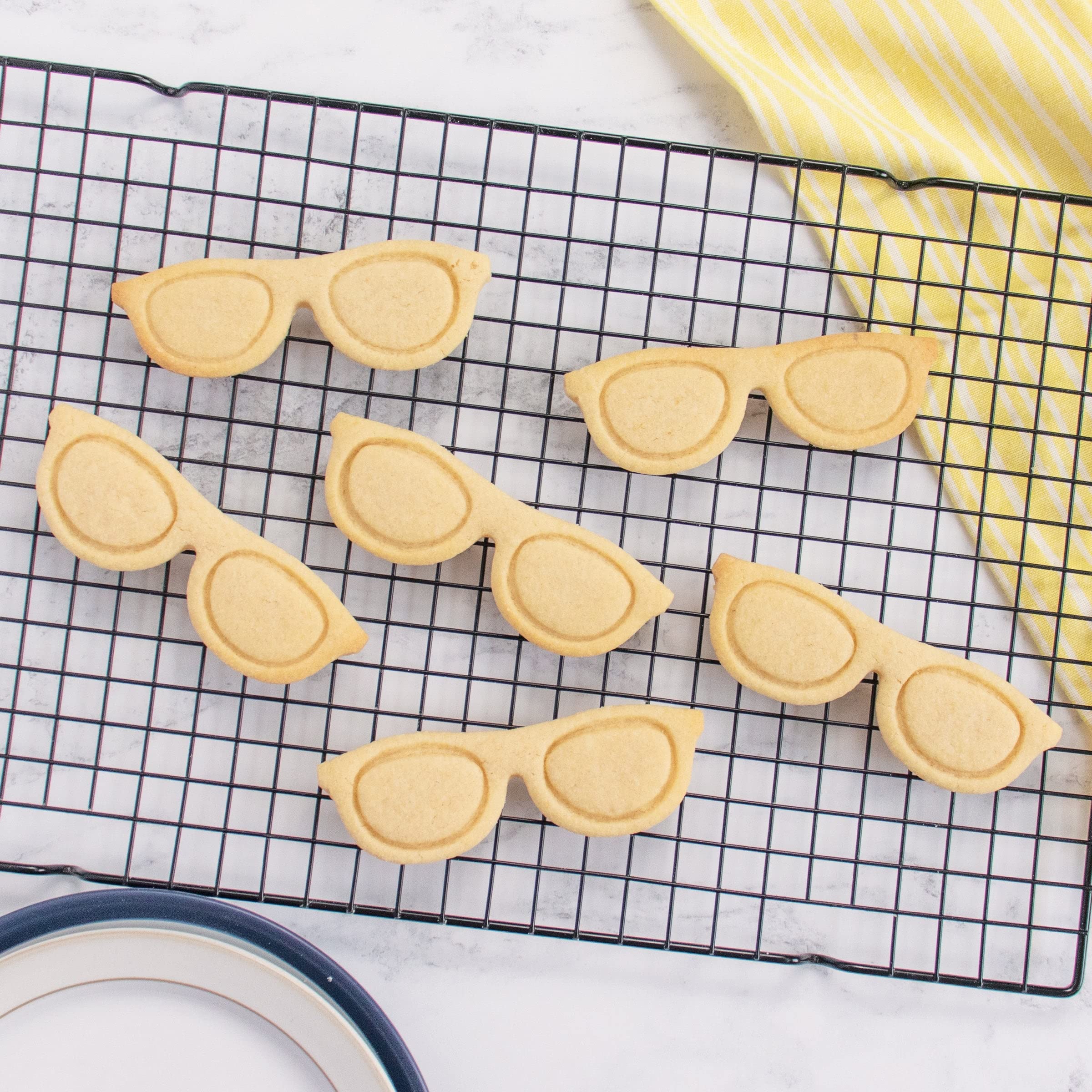 Spectacles cookie cutter, 1 piece - Bakerlogy