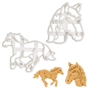 set of 2 horse cookie cutters (designs: horse head and horse running), 2 pieces - bakerlogy