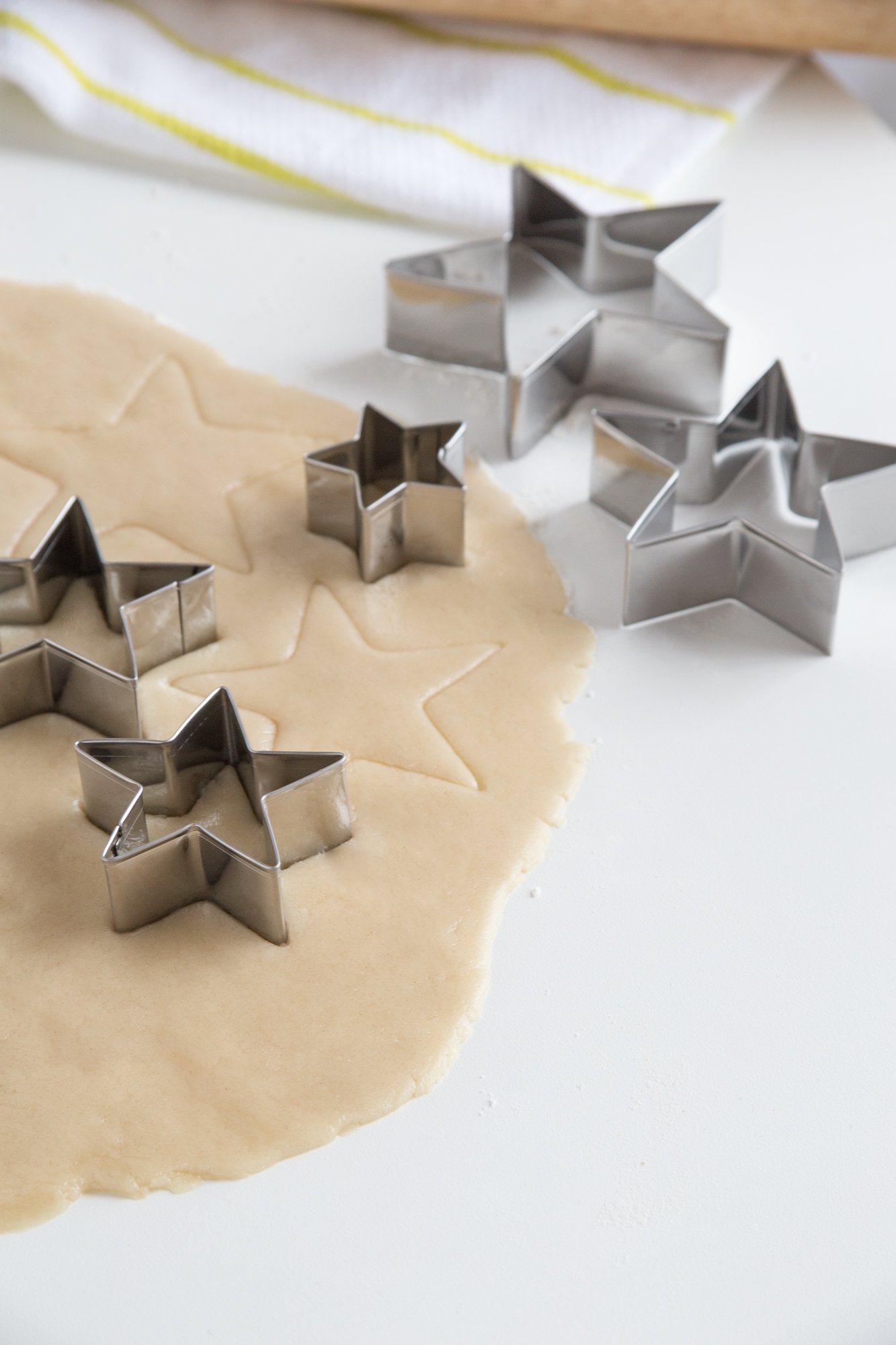 Fox Run Star Cookie Cutter Set, Set of 5, Silver