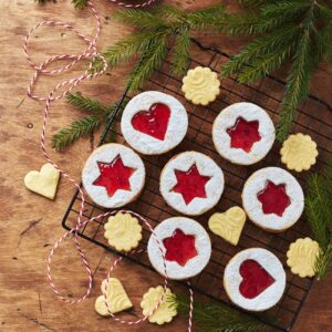 GWHOLE 8 Pack of Mini Linzer Cookie Cutter Set Biscuit Cutters for Christmas Winter Holiday